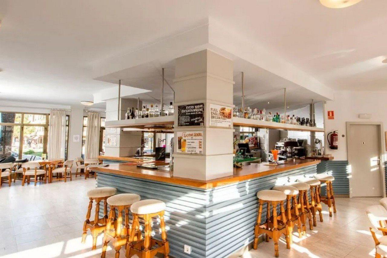 Aparthotel Arcos Playa S'Illot (Mallorca)