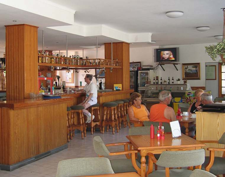 Aparthotel Arcos Playa 2*