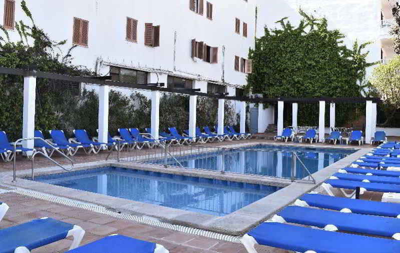 Aparthotel Arcos Playa S'Illot (Mallorca)