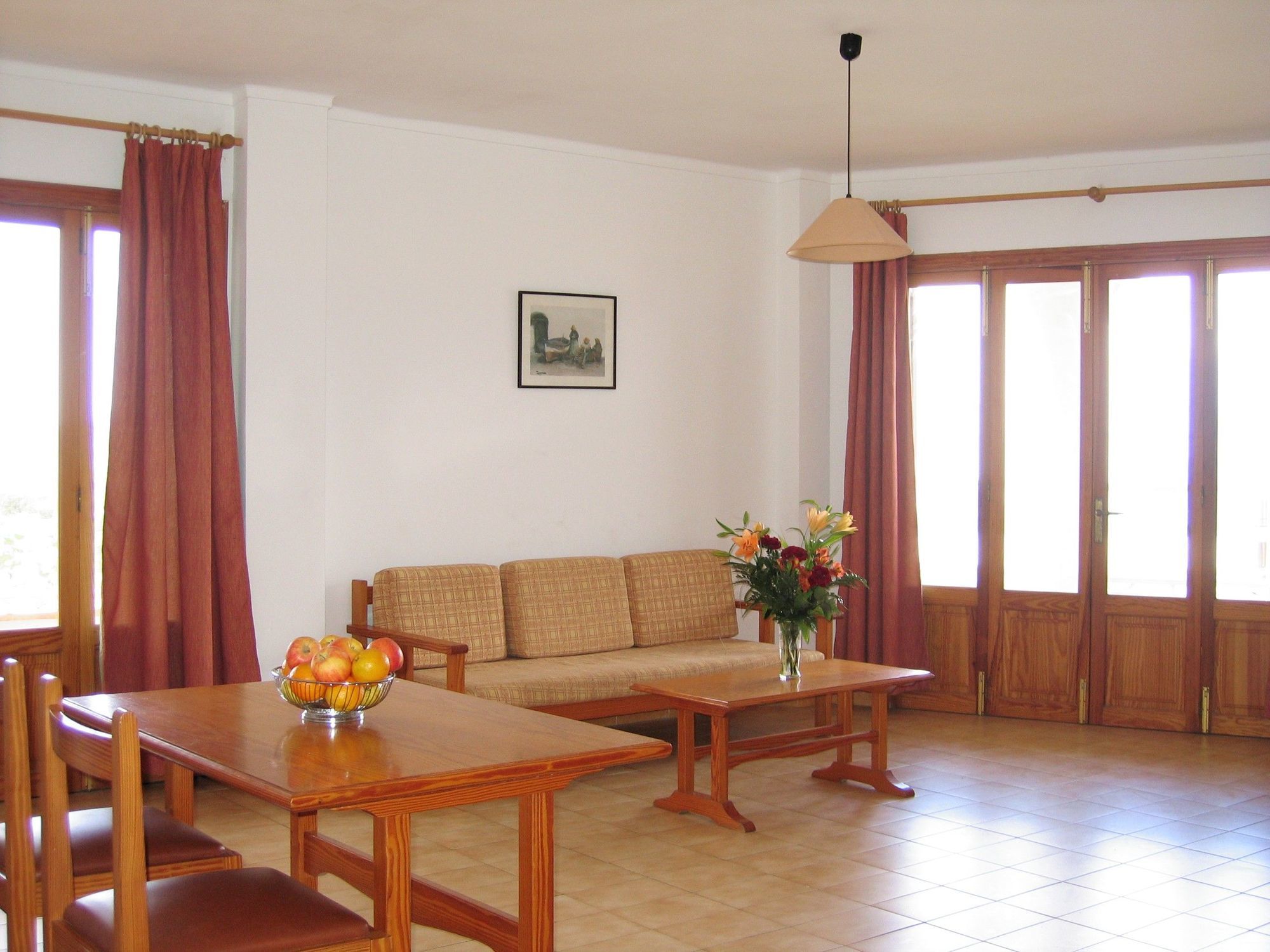 Aparthotel Arcos Playa 2*
